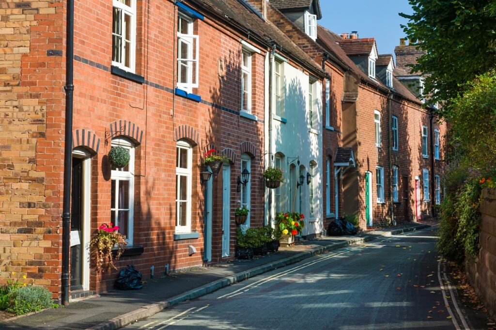 Accidental landlords contributed 80,000 homes to the UK rental market in 2017